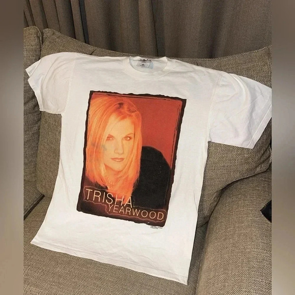 1998 TRISHA YEARWOOD Concert Tour Vtg Short Sleeve Shirt Where your road leads - Picture 1 of 5